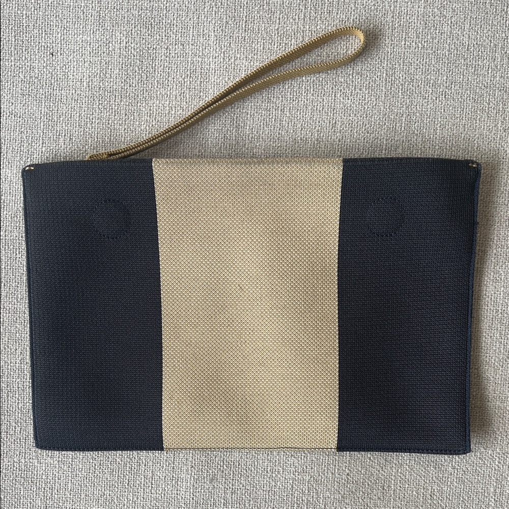 Rothy’s ink and ivory wallet, wristlet, or clutch - Picture 2 of 6